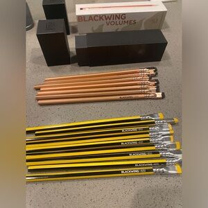 Pencils Set - Yellow and Natural Wood